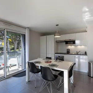  Appartement Les Cypres By Interhome France